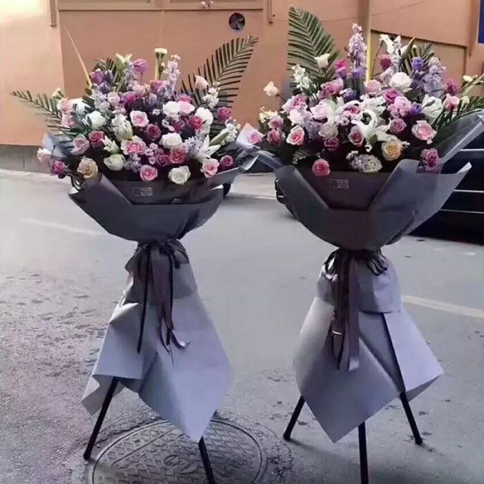 开业花篮：为新开张的企业送上最美的祝福